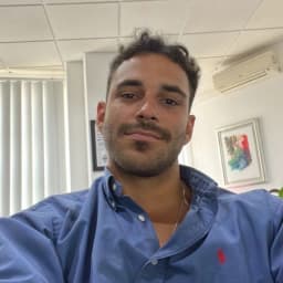 Casual selfie example